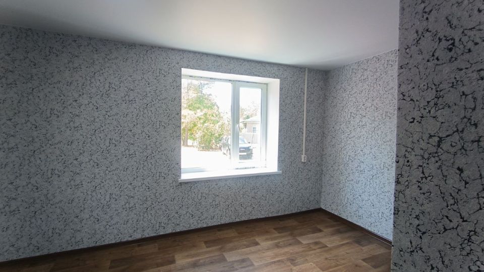 Очереднику из числа реабилитированных народов Крыма вручили ключи от нового жилья в Нижнегорском районе Очереднику из числа реабилитированных народов Крыма вручили ключи от нового жилья в Нижнегорском районе