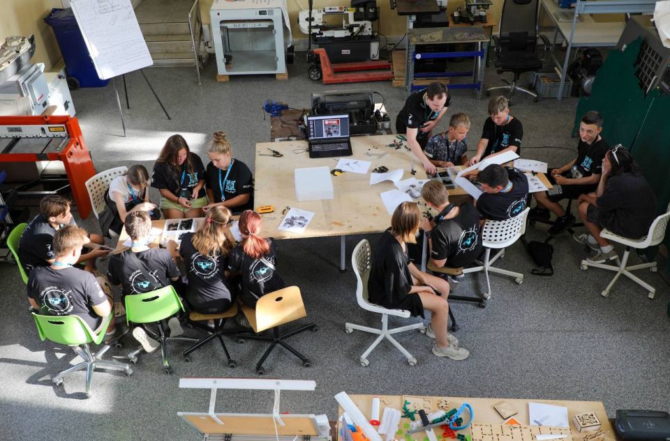 Михаил Развожаев: В Севастополе стартовала регистрация на фестиваль «Битва дронов» 2025 Михаил Развожаев: В Севастополе стартовала регистрация на фестиваль «Битва дронов» 2025