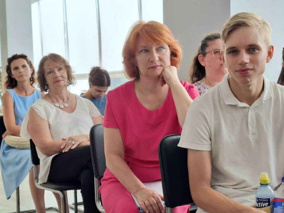 Михаил Развожаев: Севастопольские ребята из инклюзивного центра «Особая молодежь» поучаствуют в создании музыкально-исторической постановки «Небесные соколы» Михаил Развожаев: Севастопольские ребята из инклюзивного центра «Особая молодежь» поучаствуют в создании музыкально-исторической постановки «Небесные соколы»