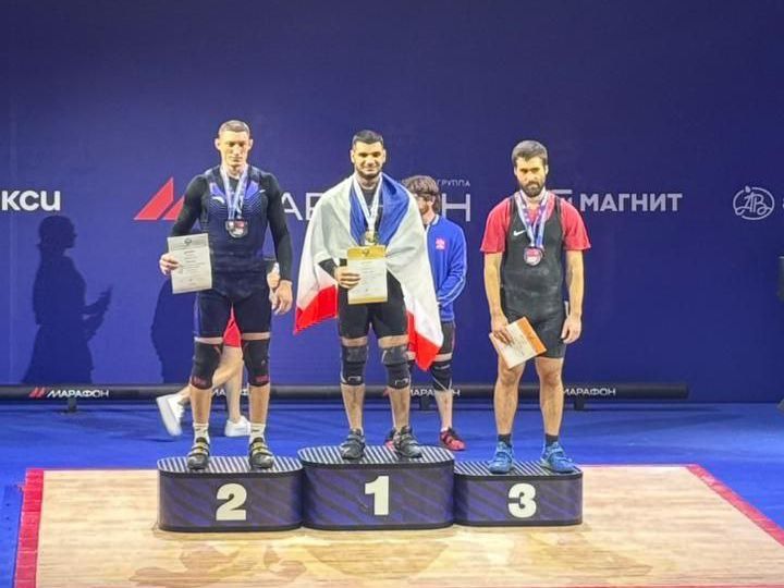 В Санкт-Петербург проходит чемпионат России по тяжелой атлетике В Санкт-Петербург проходит чемпионат России по тяжелой атлетике