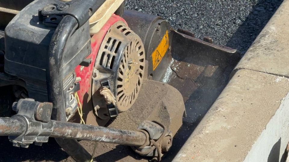 В Керчи завершаются работы в рамках субсидии РК, выделенной на восстановление верхних изношенных слоев дорожного покрытия В Керчи завершаются работы в рамках субсидии РК, выделенной на восстановление верхних изношенных слоев дорожного покрытия