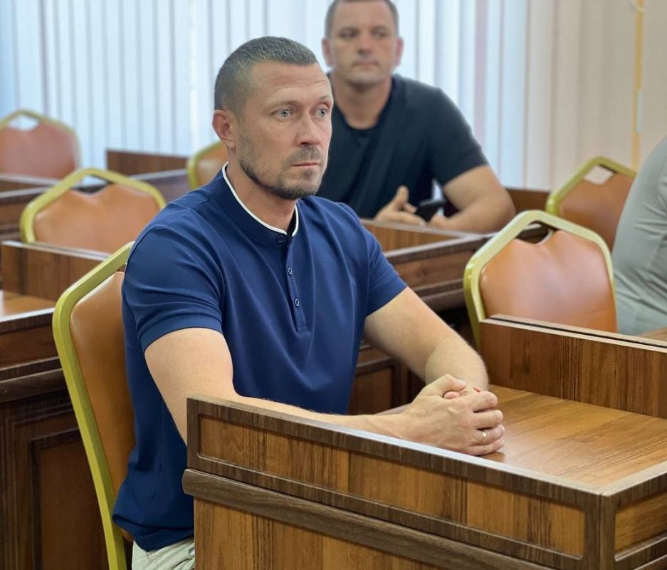 Игорь Ивин: Для эффективного решения вопросов управляющие и ресурсоснабжающие организации должны реагировать быстро и своевременно Игорь Ивин: Для эффективного решения вопросов управляющие и ресурсоснабжающие организации должны реагировать быстро и своевременно