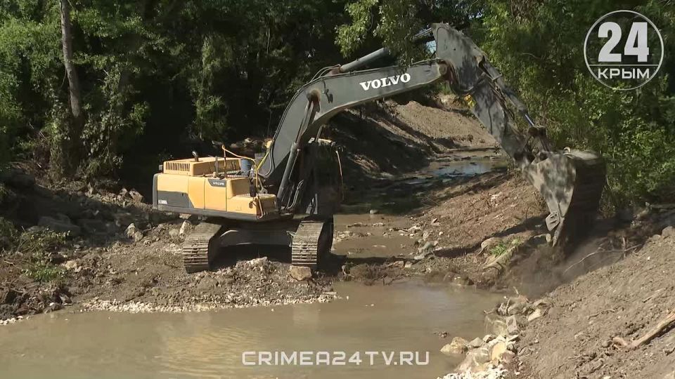 В Крыму завершают ремонт двух мостов