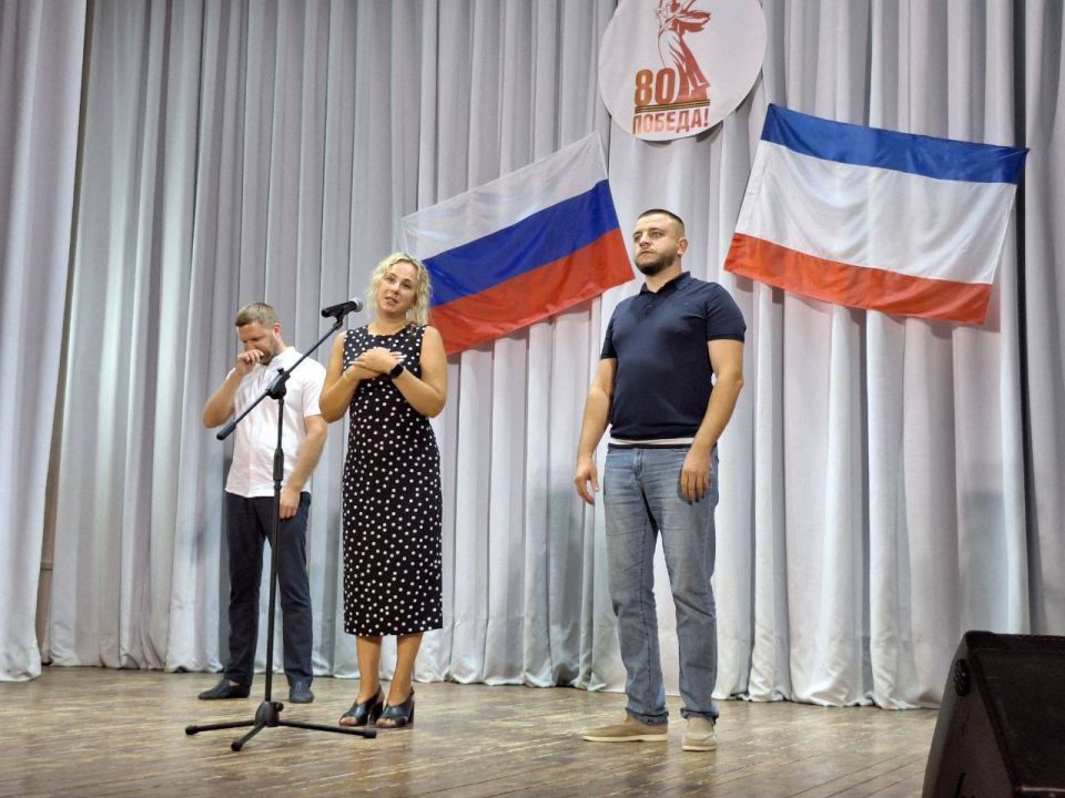 Кирилл Чебышев: В Доме культуры «Долина роз» состоялось торжественное вручение удостоверений «Дети героев — 2025» Кирилл Чебышев: В Доме культуры «Долина роз» состоялось торжественное вручение удостоверений «Дети героев — 2025»