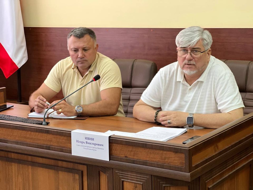 Игорь Ивин: Для эффективного решения вопросов управляющие и ресурсоснабжающие организации должны реагировать быстро и своевременно Игорь Ивин: Для эффективного решения вопросов управляющие и ресурсоснабжающие организации должны реагировать быстро и своевременно