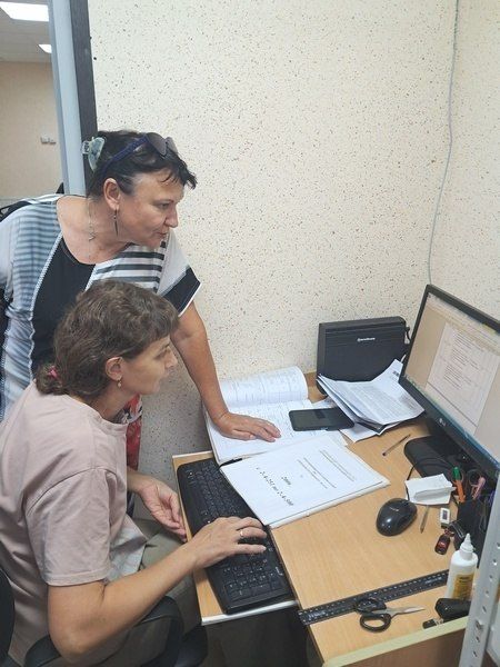 Архивный сектор Кировского района активно помогает районному суду в работе с документами