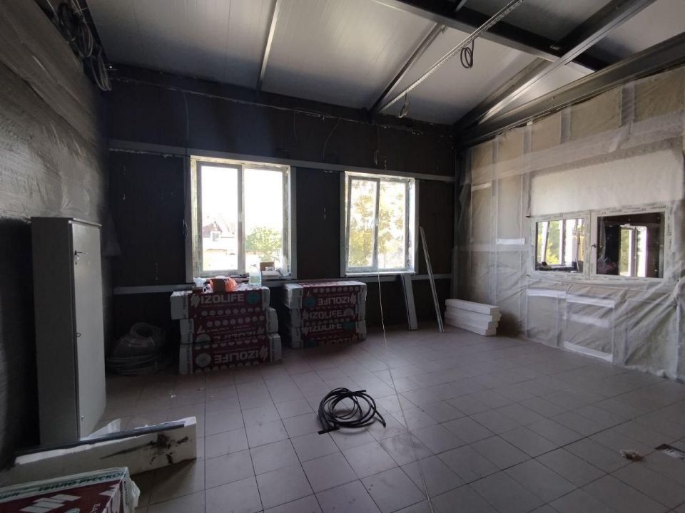 В Республике Крым продолжается масштабная установка модульных пищеблоков в образовательных учреждениях различных муниципальных образований В Республике Крым продолжается масштабная установка модульных пищеблоков в образовательных учреждениях различных муниципальных образований