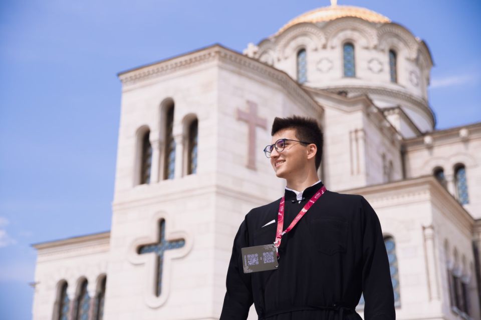 Михаил Развожаев: Семинаристы со всей страны создали 15 просветительских проектов для молодёжи на форуме «Истоки» в Севастополе Михаил Развожаев: Семинаристы со всей страны создали 15 просветительских проектов для молодёжи на форуме «Истоки» в Севастополе