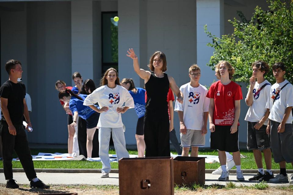 Михаил Развожаев: Завершился трудовой семестр губернаторских школьных трудовых отрядов в ИТ-центре ПСБ Михаил Развожаев: Завершился трудовой семестр губернаторских школьных трудовых отрядов в ИТ-центре ПСБ