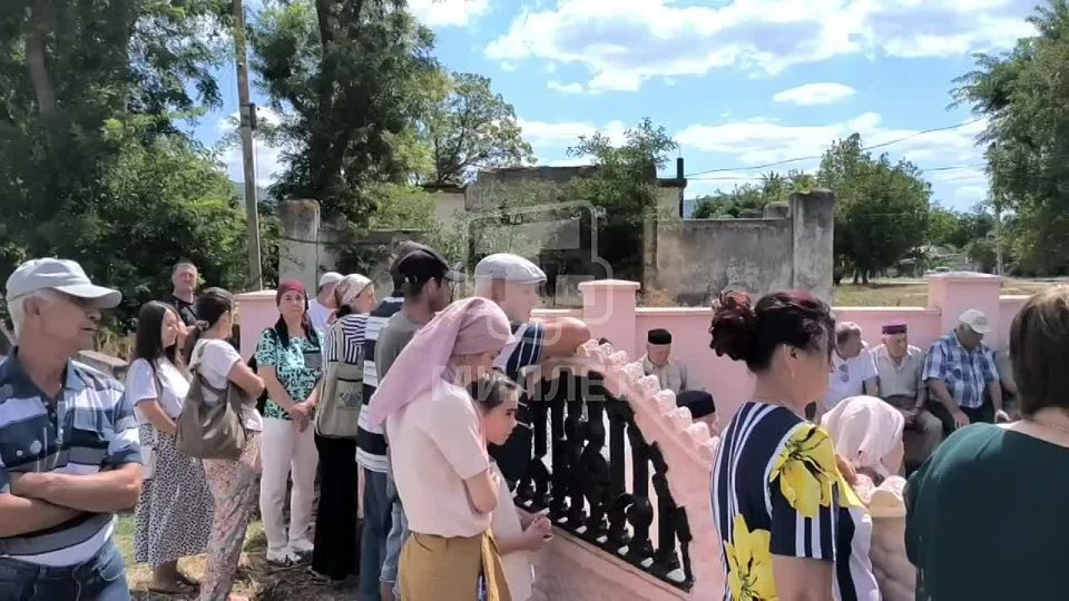    ( -)      