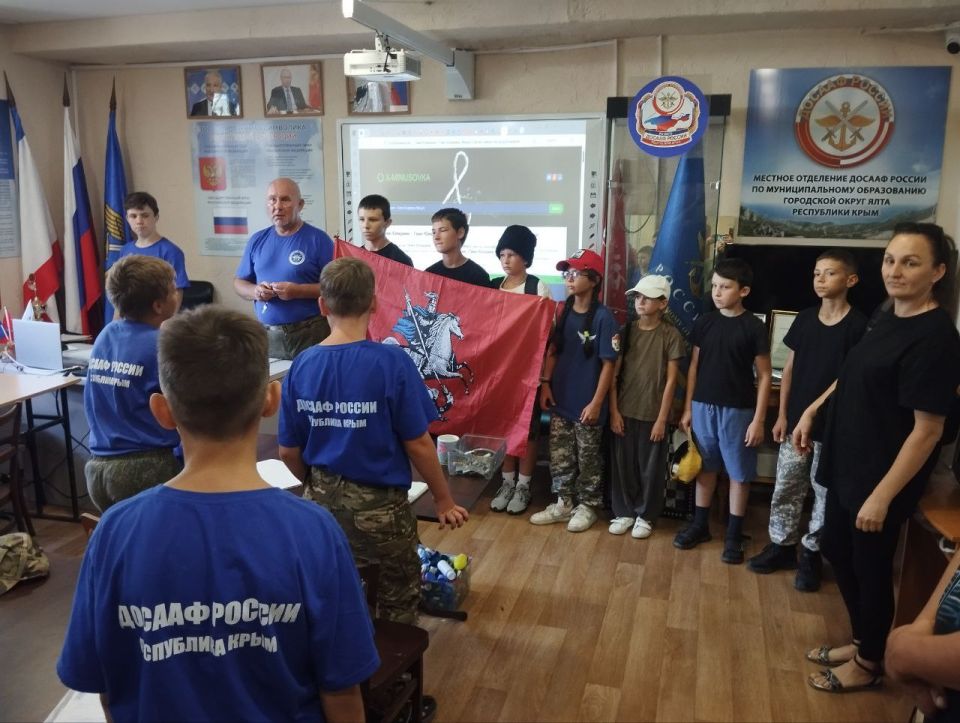 Юные казачата из Судака поучаствовали в соревновании по военно-прикладным видам спорта в Ялте Юные казачата из Судака поучаствовали в соревновании по военно-прикладным видам спорта в Ялте