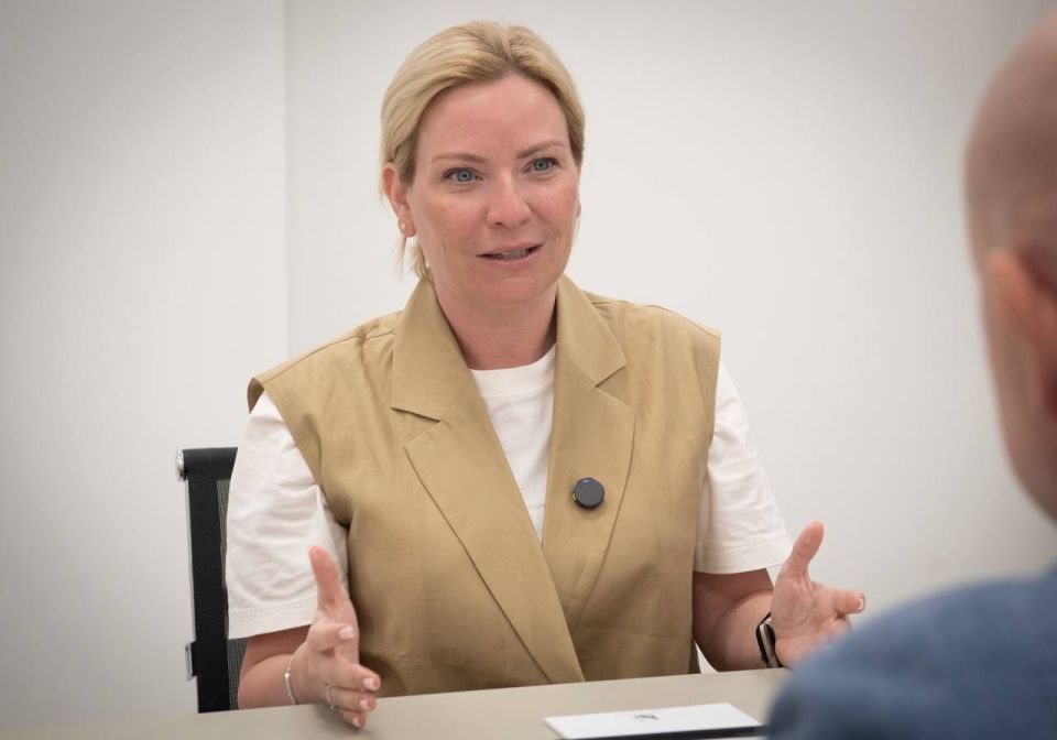 Михаил Развожаев: В завершение работы с министром культуры РФ Ольгой Борисовной Любимовой провели двустороннюю встречу Михаил Развожаев: В завершение работы с министром культуры РФ Ольгой Борисовной Любимовой провели двустороннюю встречу