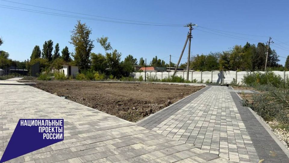 Антон Кравец: Провел мониторинг хода работ по благоустройству общественной территории по ул.Лесная. Встретился с подрядчиком, обсудили ход завершения работ, указал на имеющиеся замечания Антон Кравец: Провел мониторинг хода работ по благоустройству общественной территории по ул.Лесная. Встретился с подрядчиком, обсудили ход завершения работ, указал на имеющиеся замечания