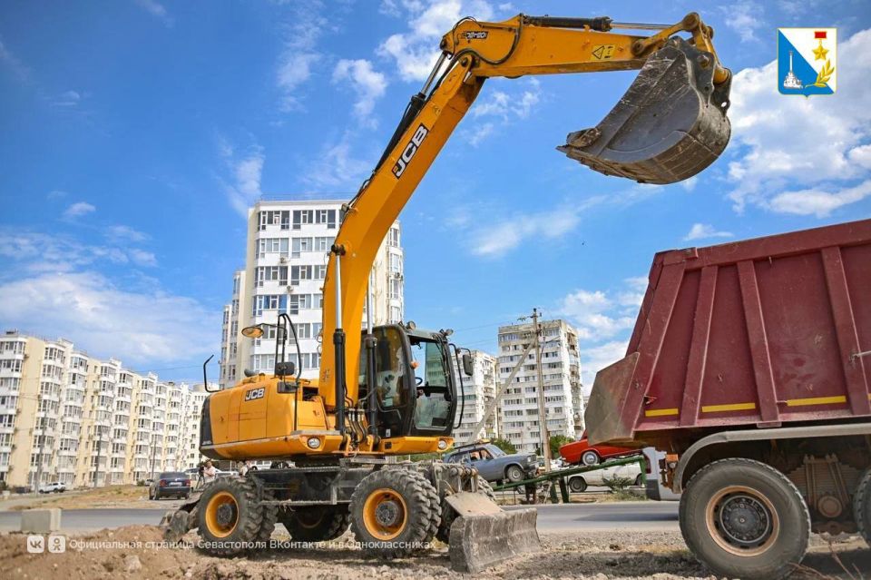 Строительство «Проспекта Античного» завершат до конца года Строительство «Проспекта Античного» завершат до конца года