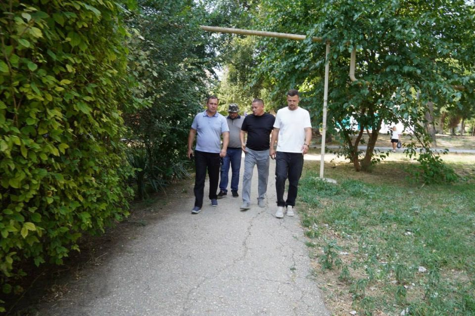 В городе продолжаются работы по ремонту улично-дорожной сети В городе продолжаются работы по ремонту улично-дорожной сети