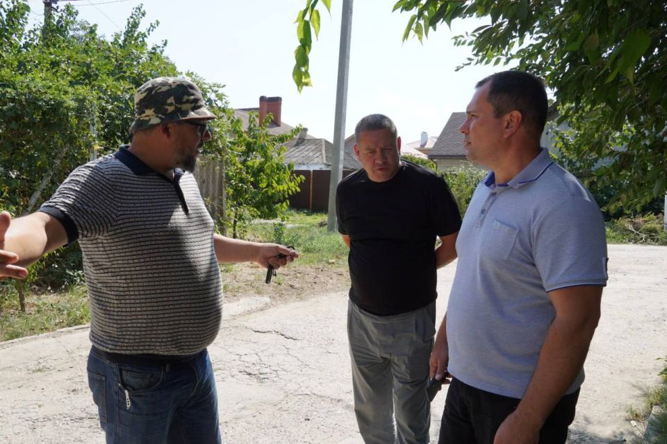 В городе продолжаются работы по ремонту улично-дорожной сети В городе продолжаются работы по ремонту улично-дорожной сети