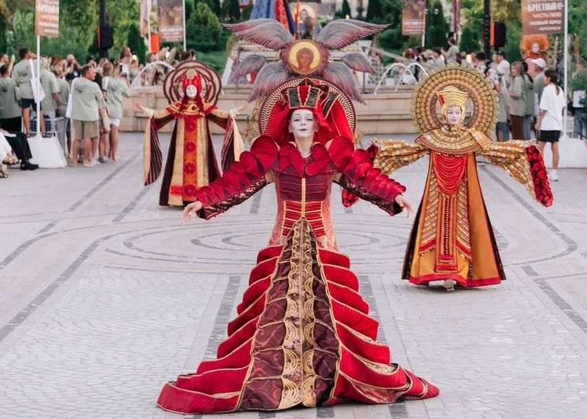 Самое ценное – семья. В Севастополе проходит заезд «Семейные ценности» форума «Истоки» Самое ценное – семья. В Севастополе проходит заезд «Семейные ценности» форума «Истоки»