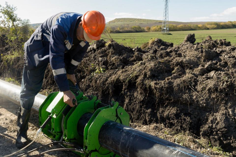 В Крыму продолжают разработку водоснабжения и водоотведения