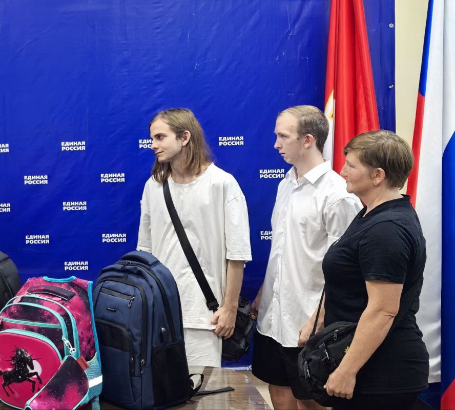 Екатерина Алтабаева: Традиционно приняла участие в благотворительной акции «Единой России» «Собери ребенка в школу» Екатерина Алтабаева: Традиционно приняла участие в благотворительной акции «Единой России» «Собери ребенка в школу»