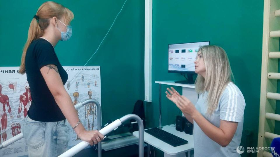 Медучреждения Крыма оснащают необходимым для реабилитации людей Медучреждения Крыма оснащают необходимым для реабилитации людей