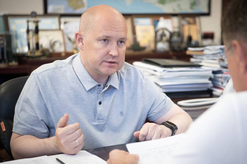 Севастополь с рабочим визитом посетил вице-премьер России Севастополь с рабочим визитом посетил вице-премьер России