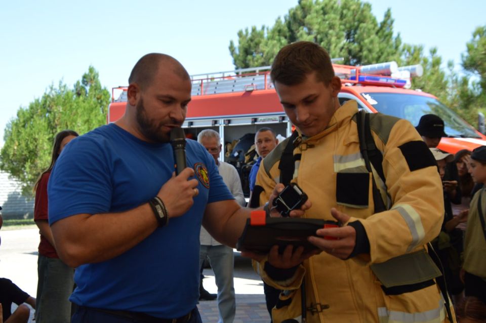 Увлекательно и познавательно Увлекательно и познавательно