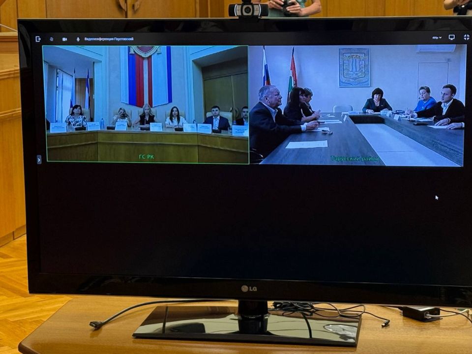Анастасия Гридчина: В Государственном совете Республики Крым по инициативе Комитета по народной дипломатии, межрегиональным связям и межнациональным отношениям Молодежного парламента Республики Крым состоялась ... Анастасия Гридчина: В Государственном совете Республики Крым по инициативе Комитета по народной дипломатии, межрегиональным связям и межнациональным отношениям Молодежного парламента Республики Крым состоялась ...