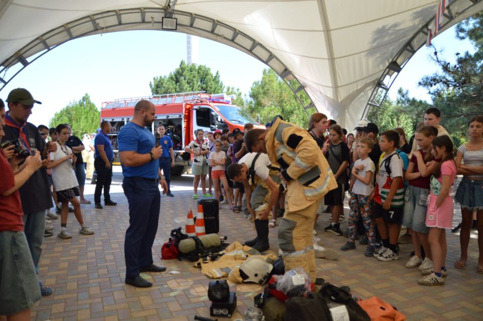 Увлекательно и познавательно Увлекательно и познавательно