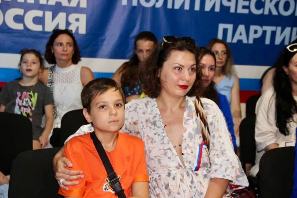Константин Шимановский: Стартовала ежегодная акция «Собери ребёнка в школу» Константин Шимановский: Стартовала ежегодная акция «Собери ребёнка в школу»