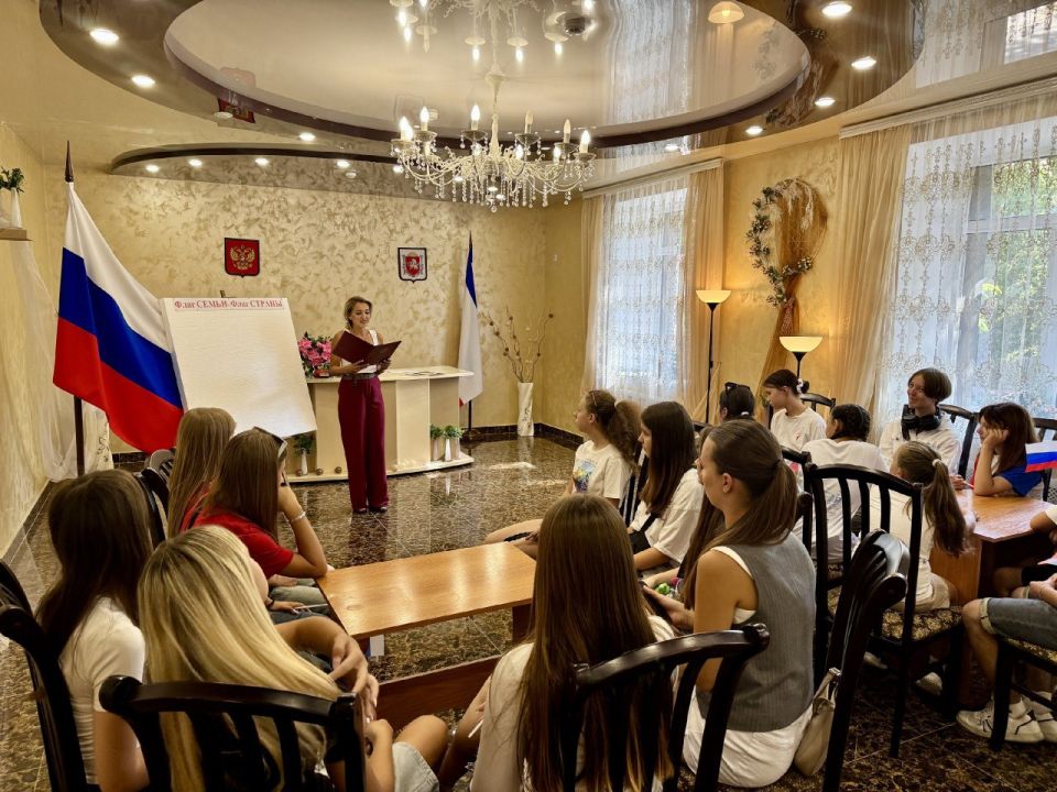 � ����������������� �������� ������ ���� �������������� �������� ��������� ���������� - �������������頫�������� �������.�