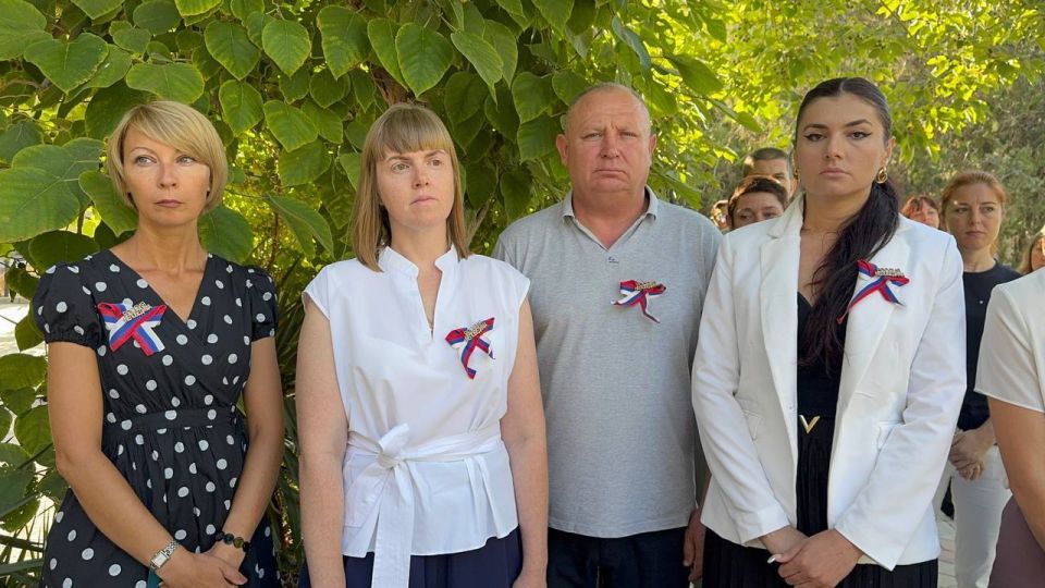 В Черноморском районе стартовало празднование Дня флага России В Черноморском районе стартовало празднование Дня флага России