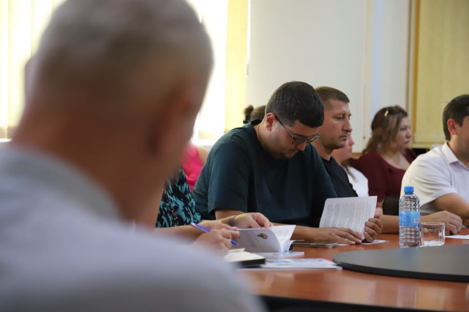 Анжелика Ястребова: В Бахчисарайском районе проведен мониторинг многоквартирных домов и объектов капитального ремонта Анжелика Ястребова: В Бахчисарайском районе проведен мониторинг многоквартирных домов и объектов капитального ремонта