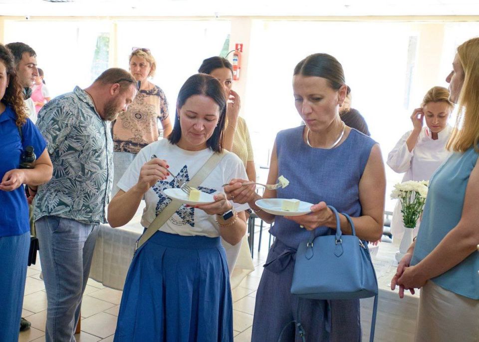  :  , , ,     ,    ,       ,       