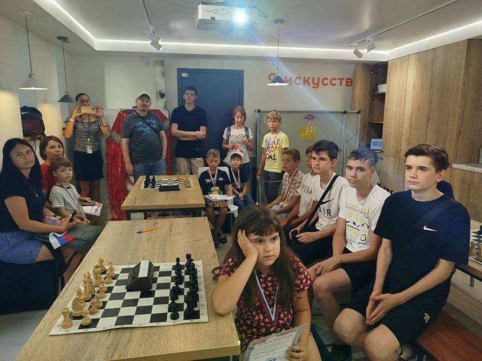 В честь государственного флага В честь государственного флага