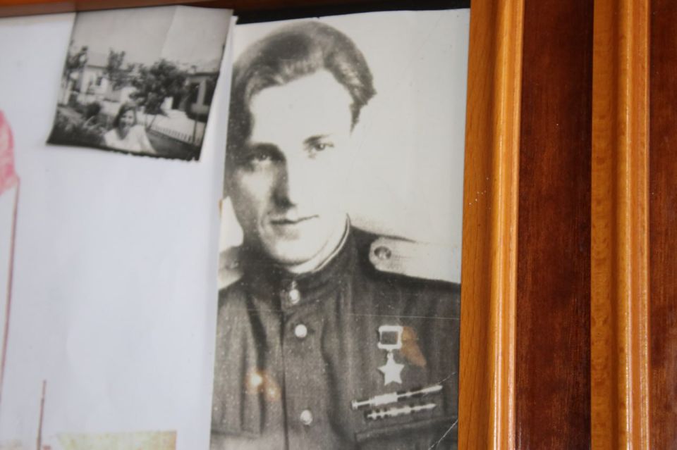 Анну Антоновну Денисенко поздравили с 98-летием Анну Антоновну Денисенко поздравили с 98-летием