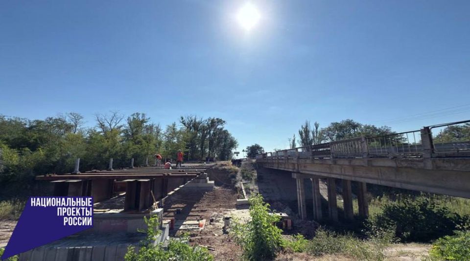В рамках реализации национального проекта «Инфраструктура для жизни» в Нижнегорском районе ведутся работы по реконструкции мостового перехода «Уютное-Зоркино-Чкалово» В рамках реализации национального проекта «Инфраструктура для жизни» в Нижнегорском районе ведутся работы по реконструкции мостового перехода «Уютное-Зоркино-Чкалово»