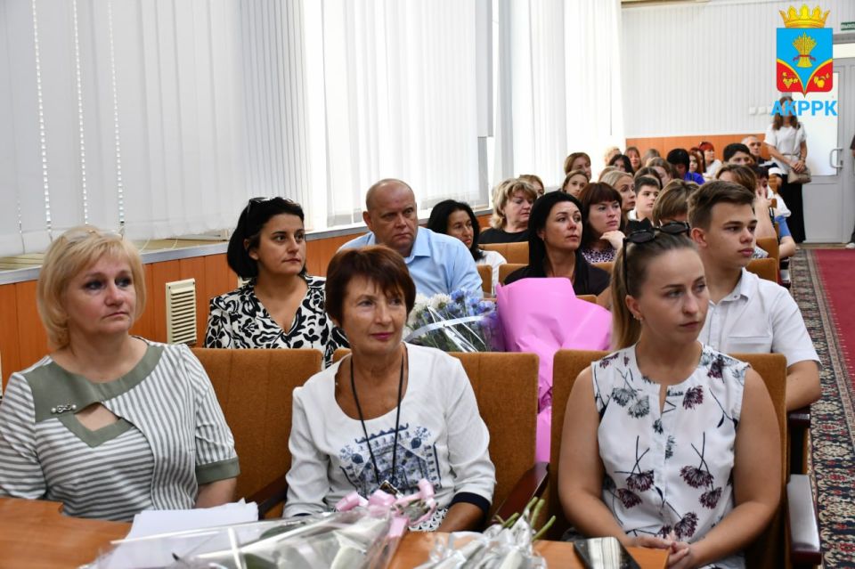 ������� �� �������������� ����������� ������� ����� �������� �������� ���� � �������� ������ �� ��������� ������� ���