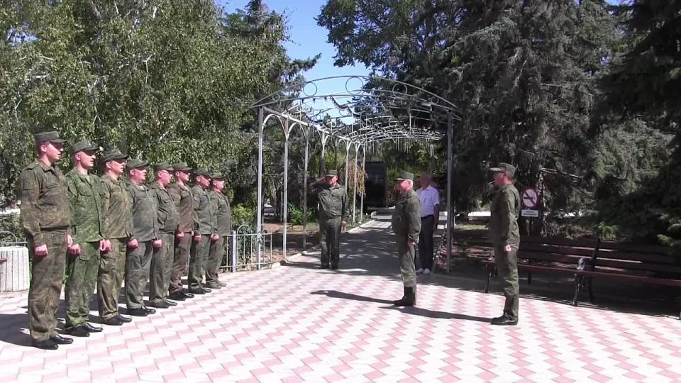      . ..        