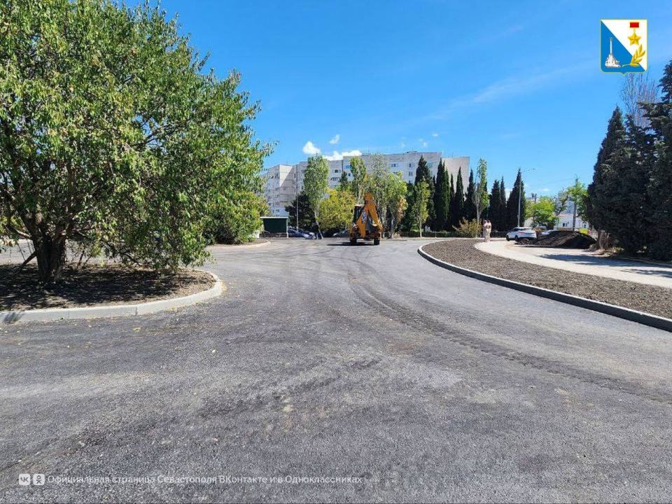 Завершили благоустройство новой пешеходной дорожки у школы № 15