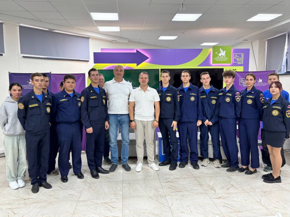 Алексей Зинченко: В Ресурсном центре поддержки добровольчества проходит продолжение форума «Безопасный Крым» Алексей Зинченко: В Ресурсном центре поддержки добровольчества проходит продолжение форума «Безопасный Крым»