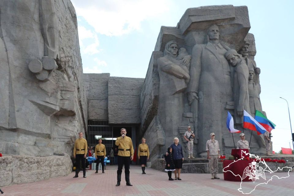Останки красноармейца передали родственникам при участии Росгвардии в Керчи Останки красноармейца передали родственникам при участии Росгвардии в Керчи