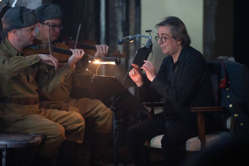 ,  ,   ,         ,   ,  . ,  ,  ,      .    , ,  ...