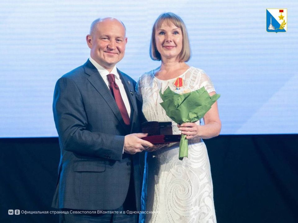 Под председательством Михаила Владимировича прошло августовское педагогическое совещание Под председательством Михаила Владимировича прошло августовское педагогическое совещание
