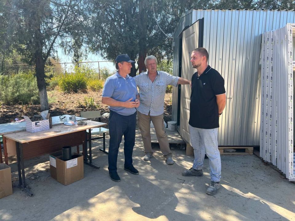 Юрий Гоцанюк: В ходе рабочей поездки в Раздольненский район проинспектировал ход капремонта Ковыльненской школы Юрий Гоцанюк: В ходе рабочей поездки в Раздольненский район проинспектировал ход капремонта Ковыльненской школы