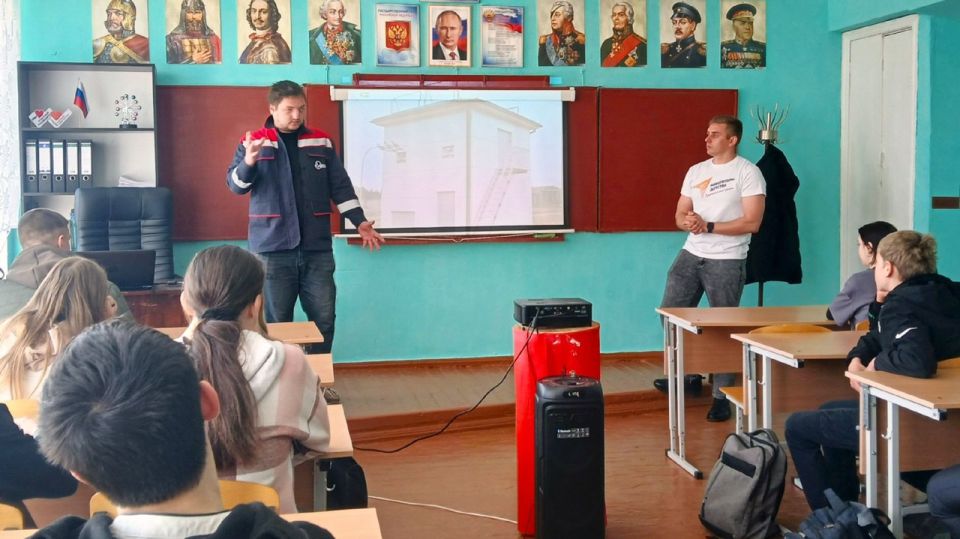 ГУП РК «Крымэнерго» реализует программу повышения уровня грамотности среди школьников в сфере электробезопасности ГУП РК «Крымэнерго» реализует программу повышения уровня грамотности среди школьников в сфере электробезопасности