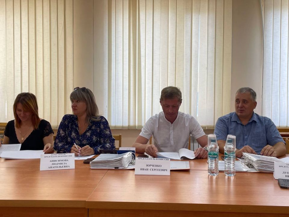 28.08.2025 под председательством Первого заместителя главы администрации Ивана Юрченко состоялось внеочередное заседание комиссии по делам несовершеннолетних и защите их прав Симферопольского района 28.08.2025 под председательством Первого заместителя главы администрации Ивана Юрченко состоялось внеочередное заседание комиссии по делам несовершеннолетних и защите их прав Симферопольского района