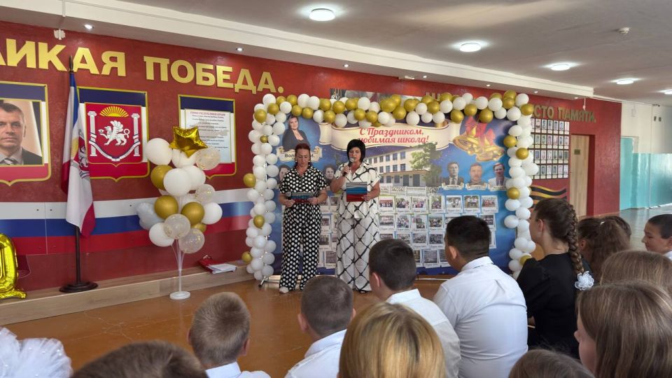 Антон Кравец: Вот и пришло 1 сентября. Школы открыли свои двери для ребят Антон Кравец: Вот и пришло 1 сентября. Школы открыли свои двери для ребят