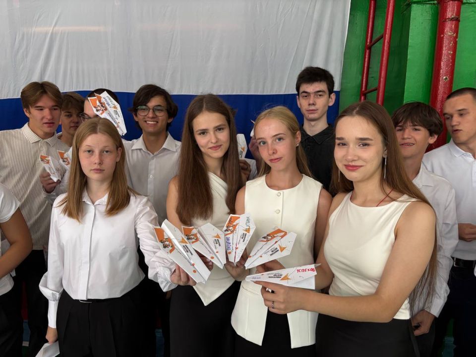 Константин Шимановский: День знаний в ялтинских школах! Торжественные линейки прошли для учеников 1, 9 и 11 классов Константин Шимановский: День знаний в ялтинских школах! Торжественные линейки прошли для учеников 1, 9 и 11 классов