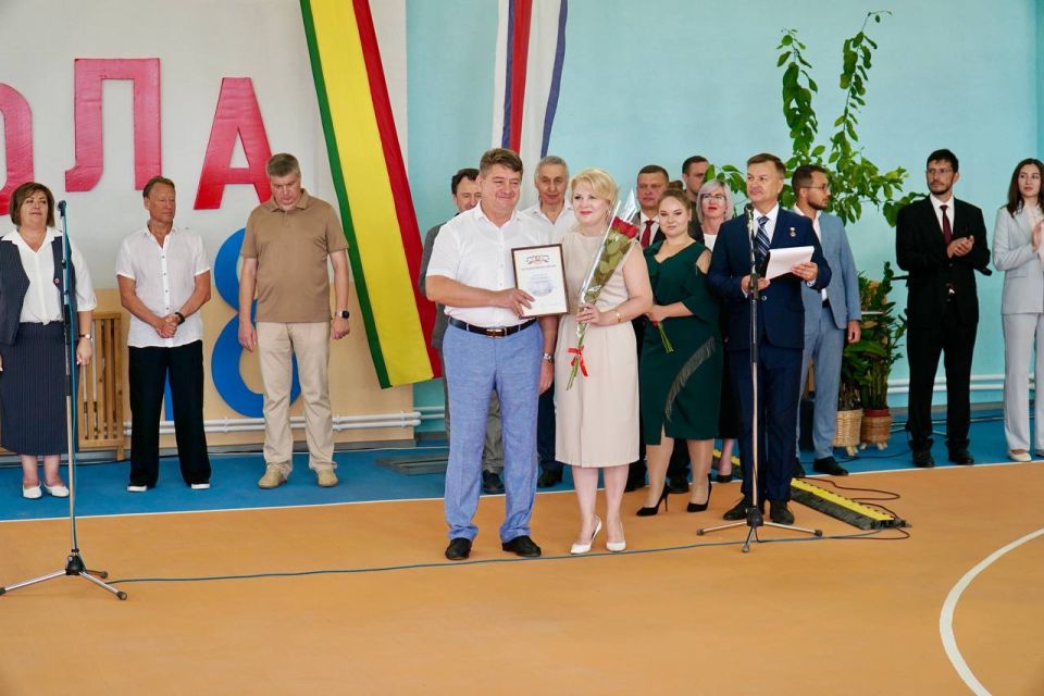 В Евпатории открылась новая школа имени генерала И.Б. Булатова В Евпатории открылась новая школа имени генерала И.Б. Булатова