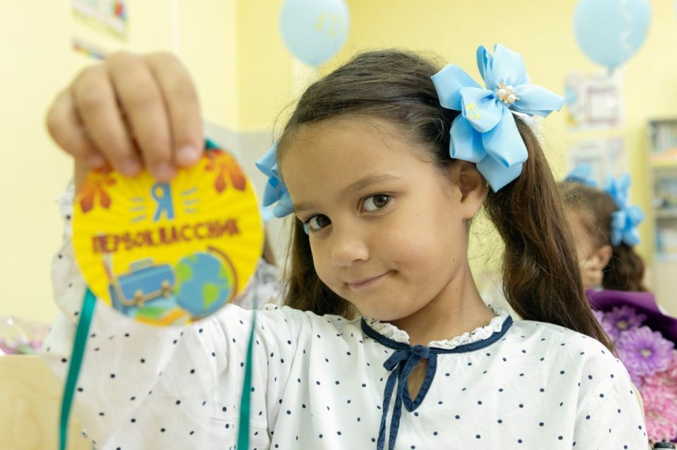  :     ,     -,           18     